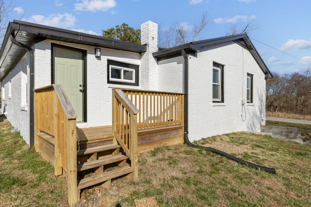 405 Fairfield Rd Bethpage, TN 37022