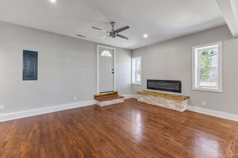 405 Fairfield Rd Bethpage, TN 37022