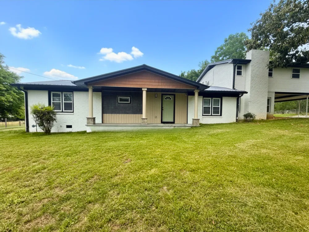 405 Fairfield Rd Bethpage, TN 37022