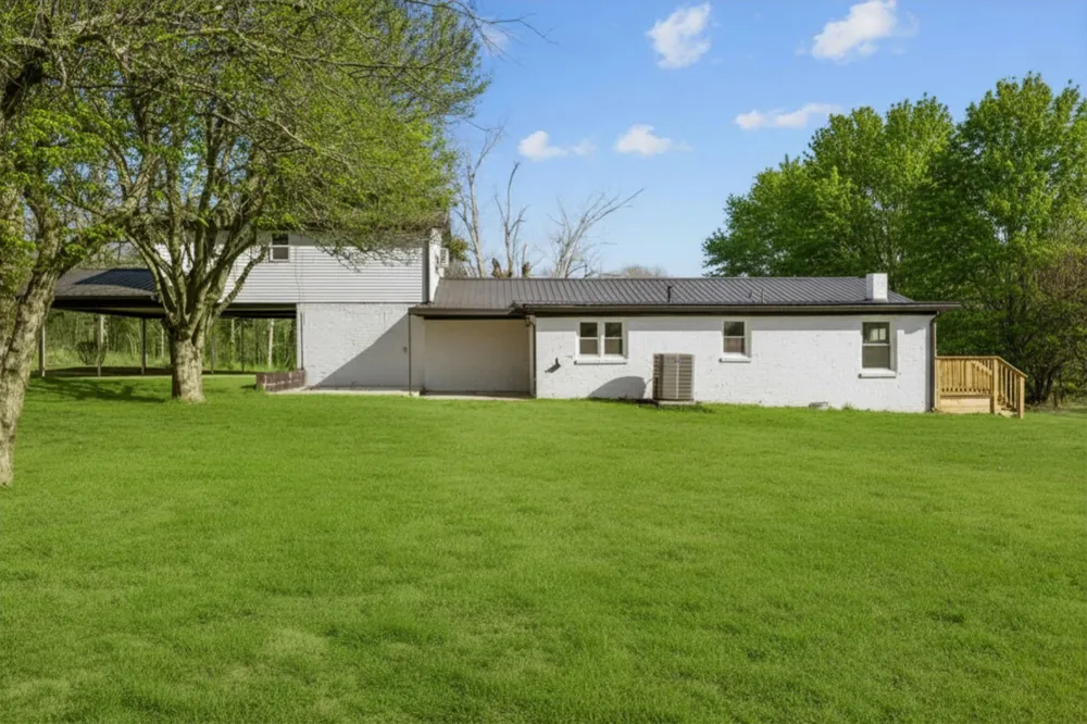 405 Fairfield Rd Bethpage, TN 37022