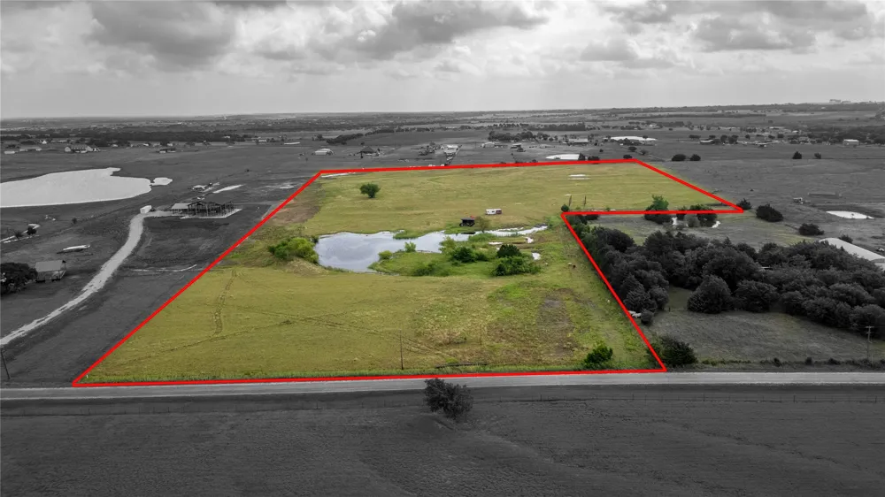 340 Stevens Road Ennis, TX 75119