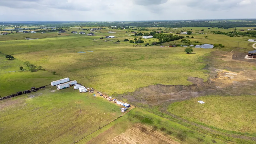 340 Stevens Road Ennis, TX 75119