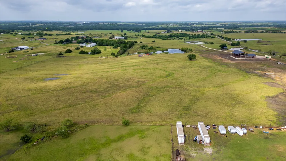 340 Stevens Road Ennis, TX 75119