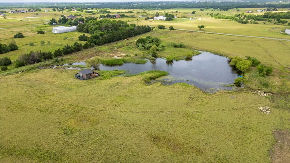 340 Stevens Road Ennis, TX 75119