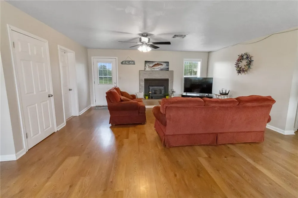 286 Mystic Drive Mathis, TX 78368