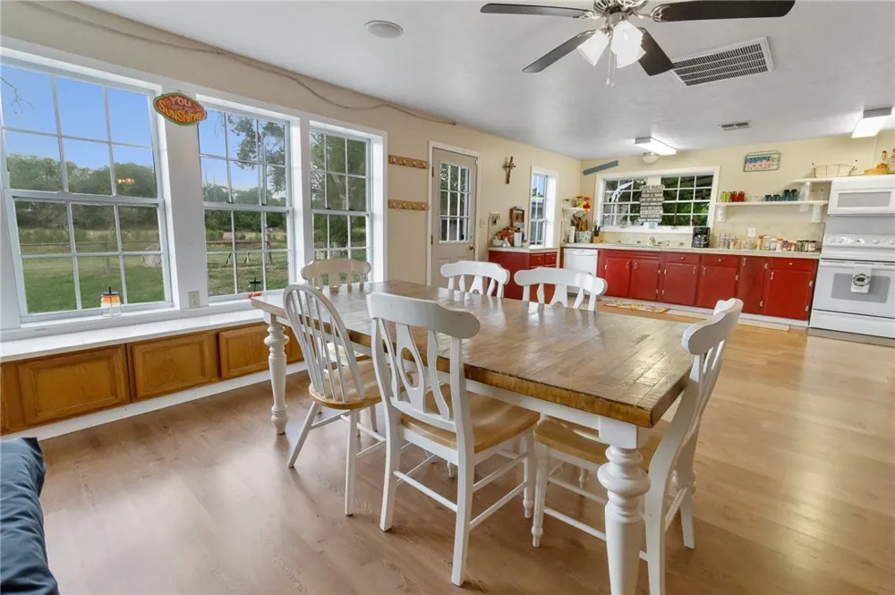 286 Mystic Drive Mathis, TX 78368