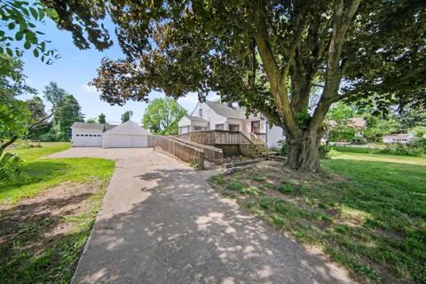 9100 Willis Road