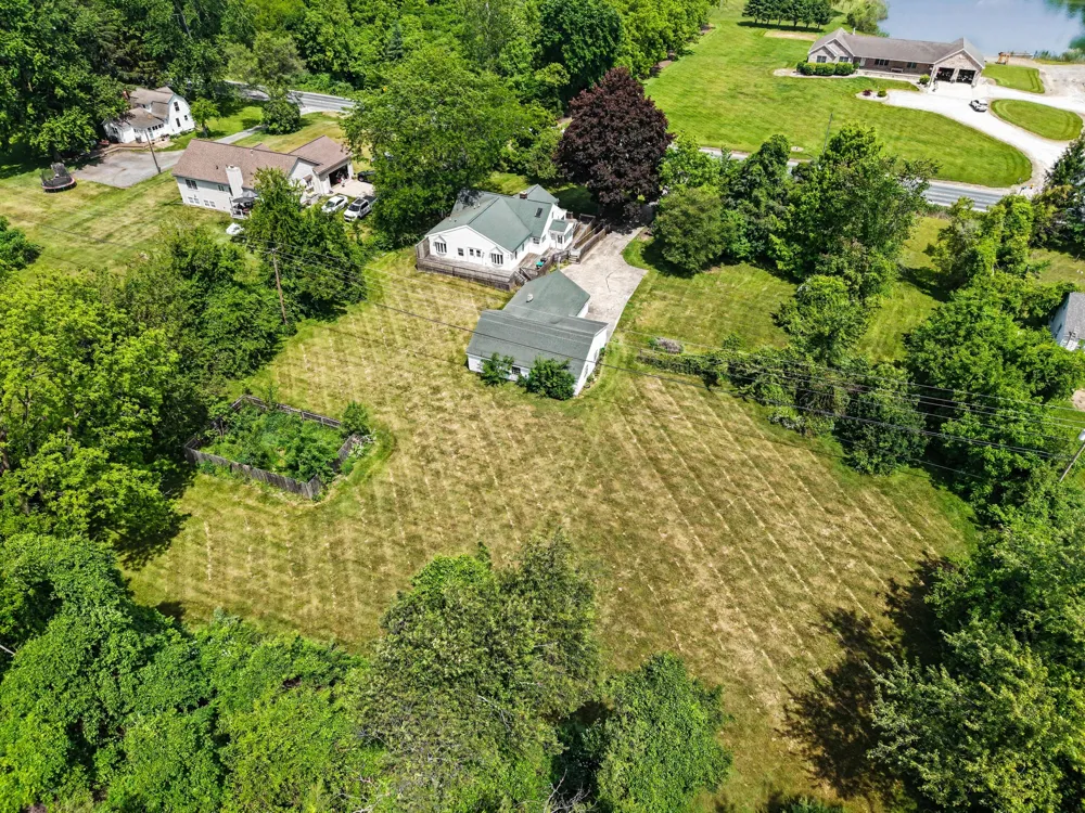 9100 Willis Road Willis, MI 48191