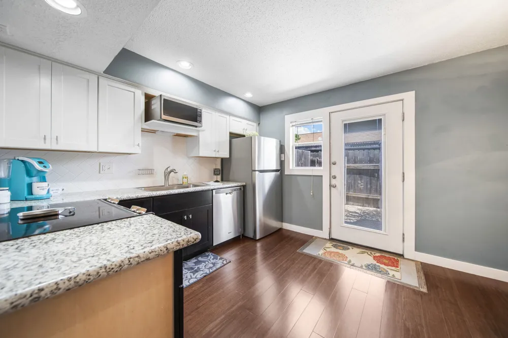 7409 Shadow Hill Drive #108 Austin, TX 78731