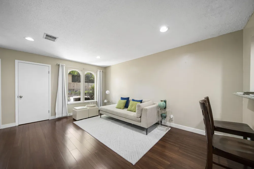 7409 Shadow Hill Drive #108 Austin, TX 78731