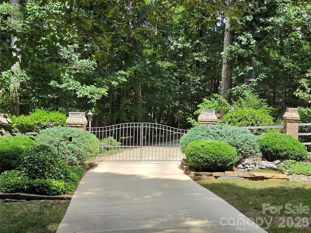 17532 Efird Road Albemarle, NC 28001