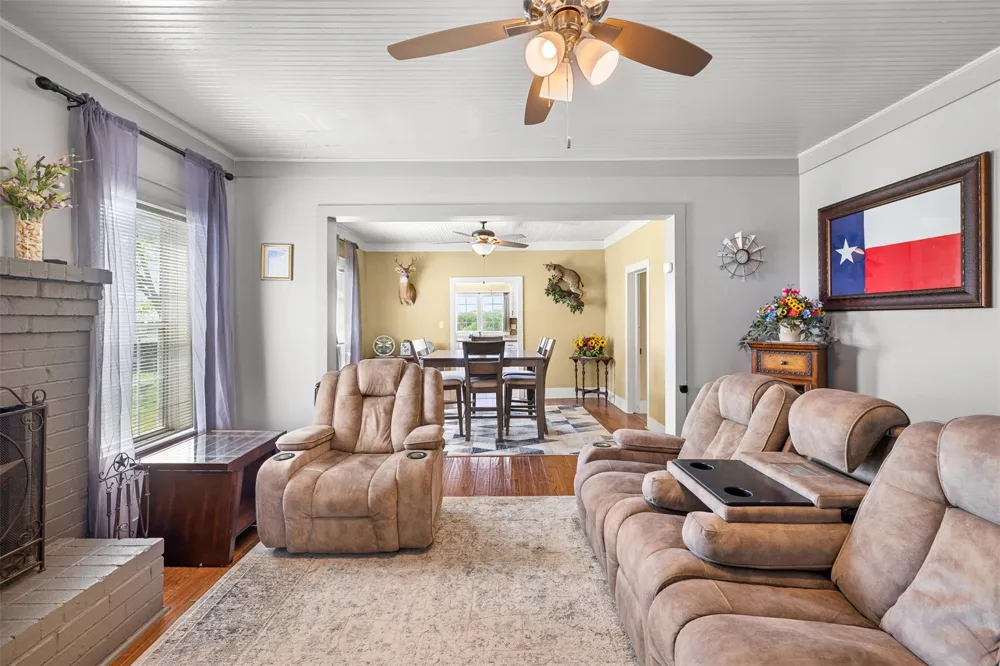 3004 County Road 310 Caldwell, TX 77836