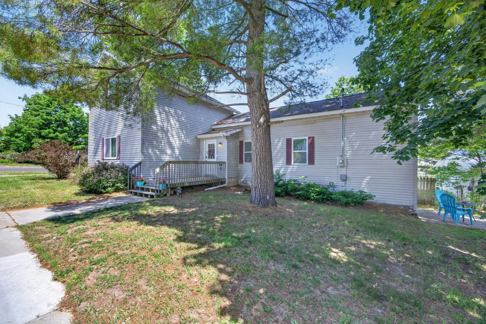 124 W Madison Street Big Rapids City, MI 49307