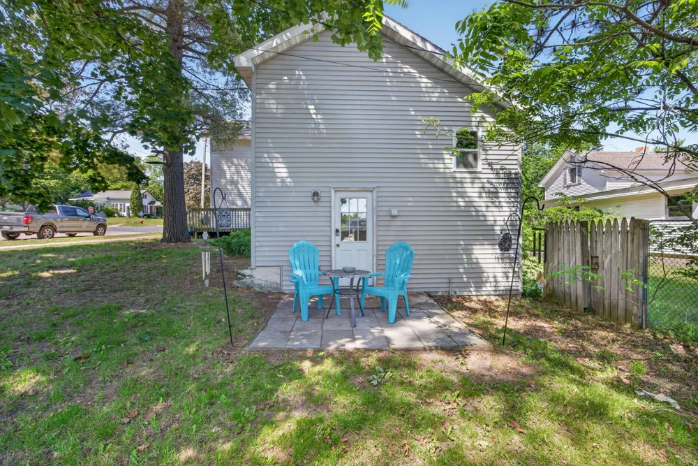 124 W Madison Street Big Rapids City, MI 49307