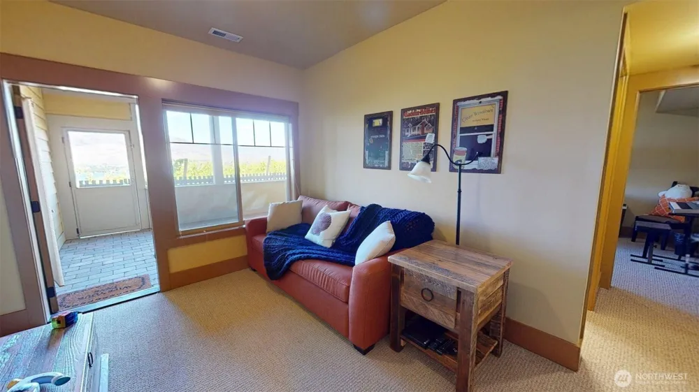 102 Village Way Oroville, WA 98844