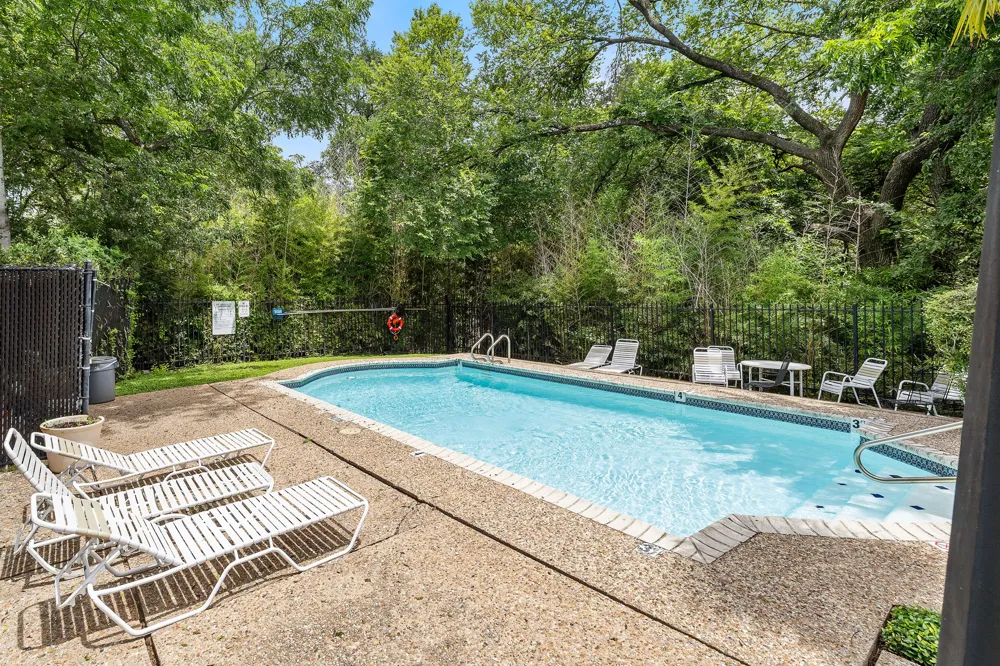 3839 Dry Creek Drive #106 Austin, TX 78731