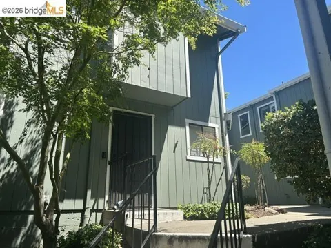 1152 Maywood