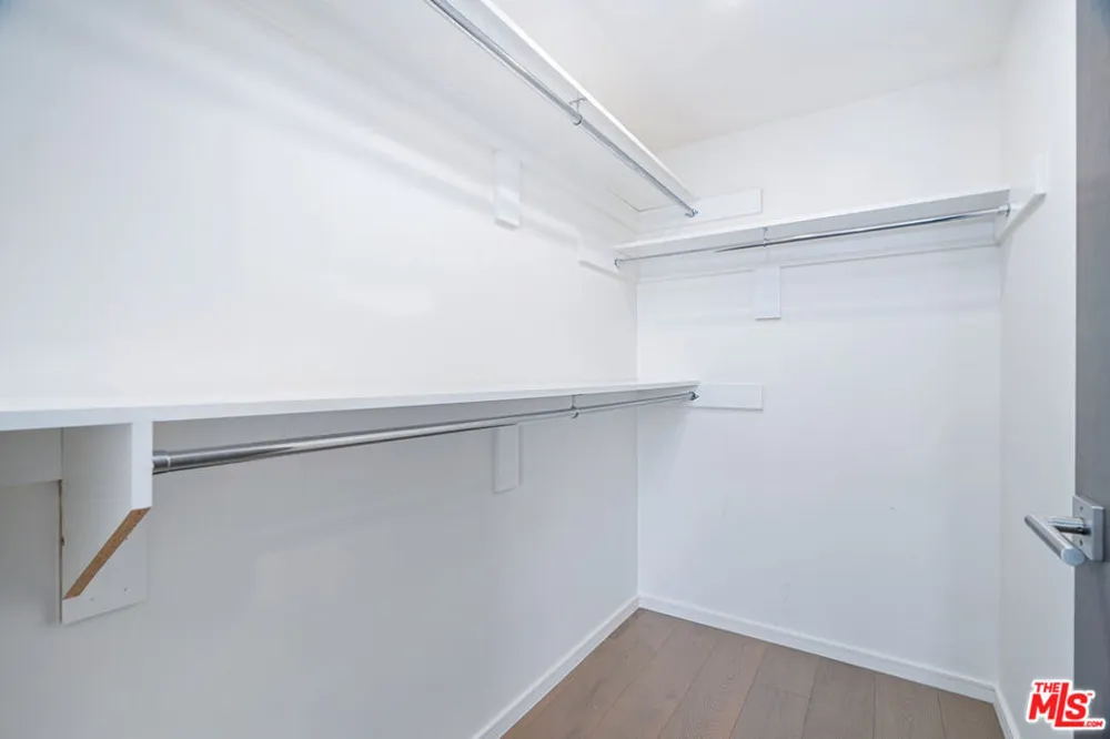11764 Idaho Avenue #301 Los Angeles, CA 90025