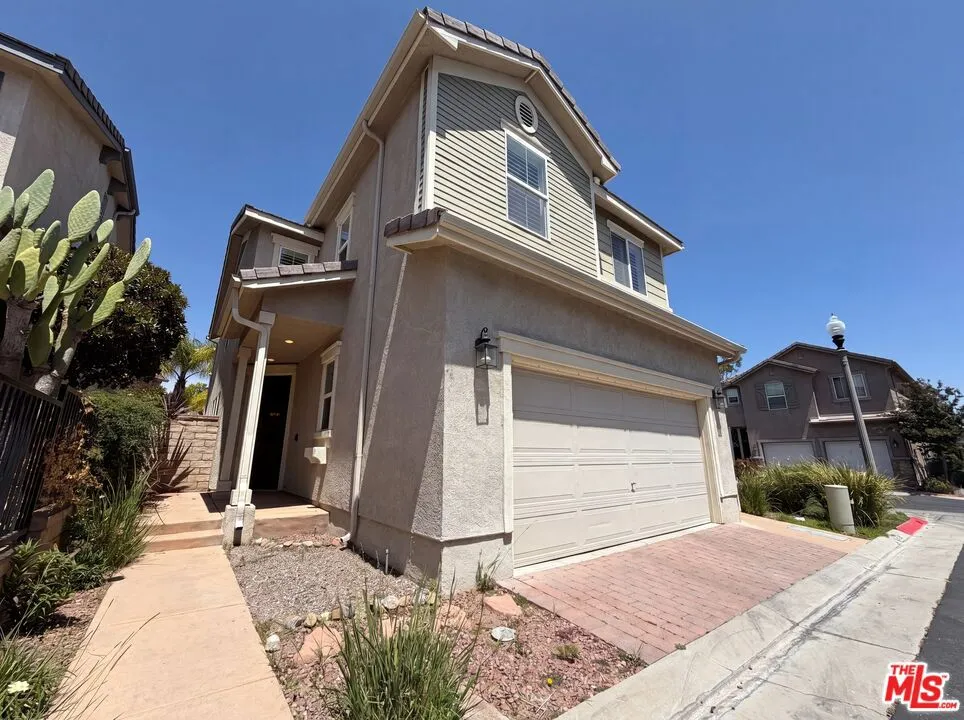 29202 Cowboy Court Valencia, CA 91354