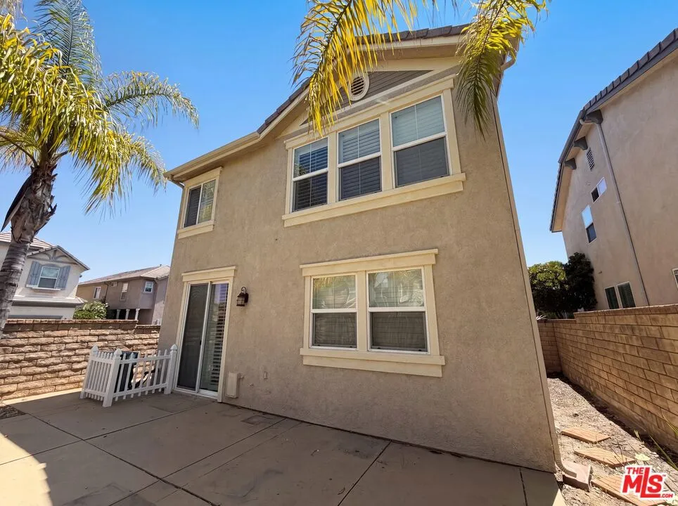 29202 Cowboy Court Valencia, CA 91354