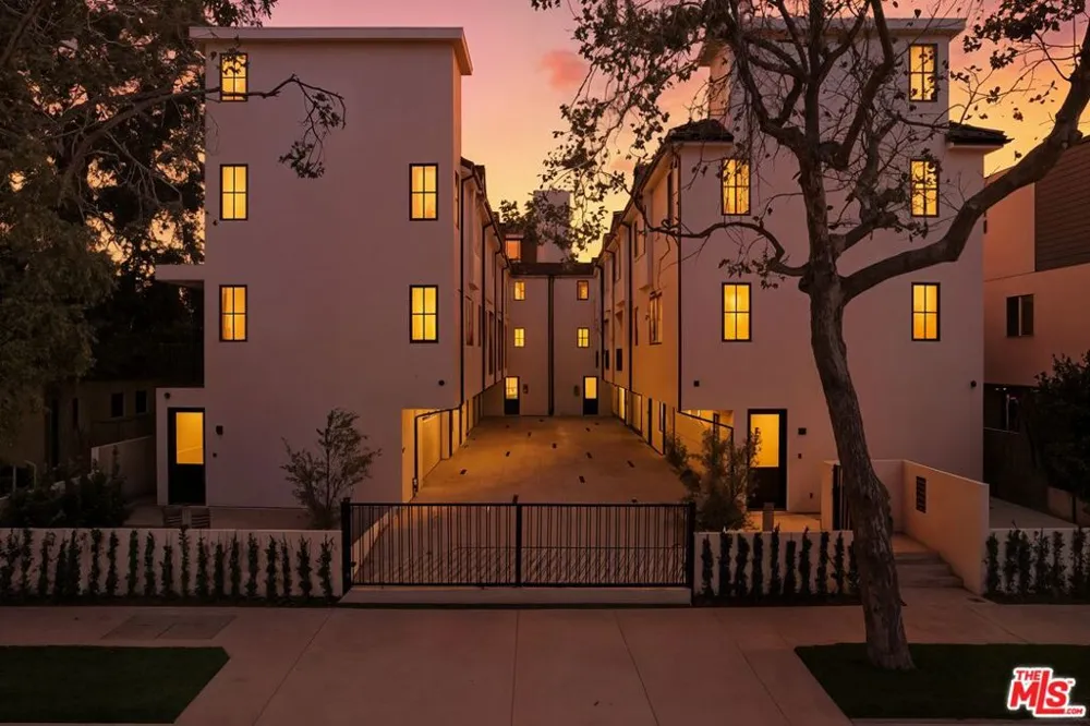 5540 Tova Road Sherman Oaks, CA 91411