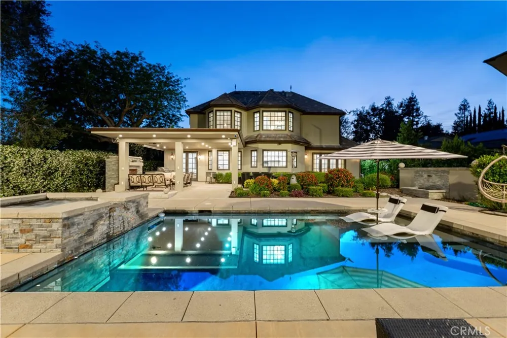 4358 Fairlawn Drive La Canada Flintridge, CA 91011