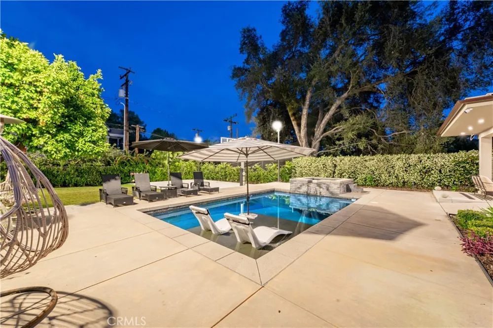 4358 Fairlawn Drive La Canada Flintridge, CA 91011