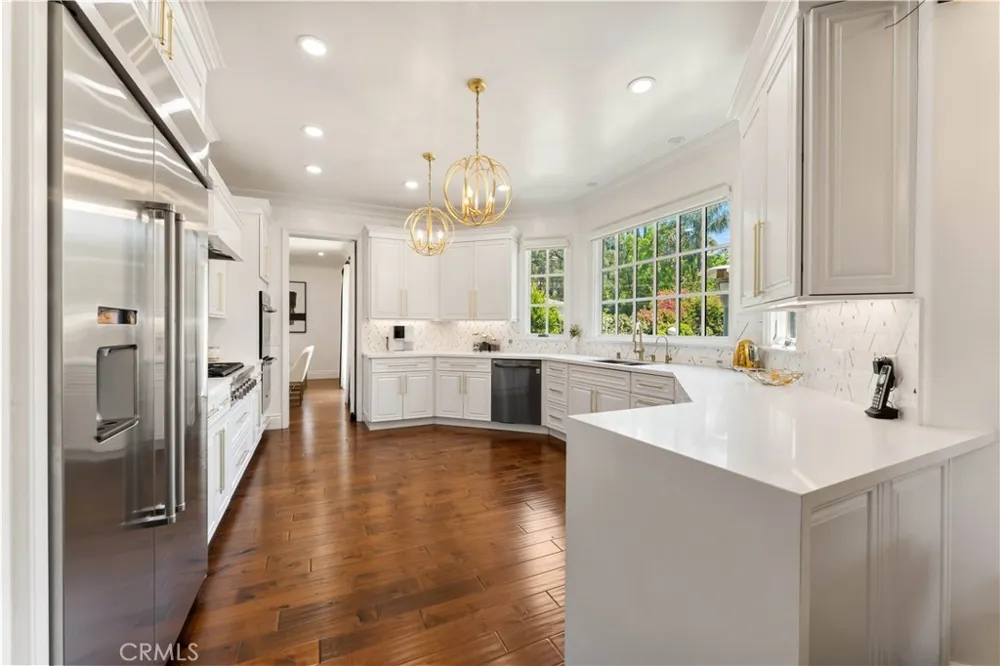 4358 Fairlawn Drive La Canada Flintridge, CA 91011