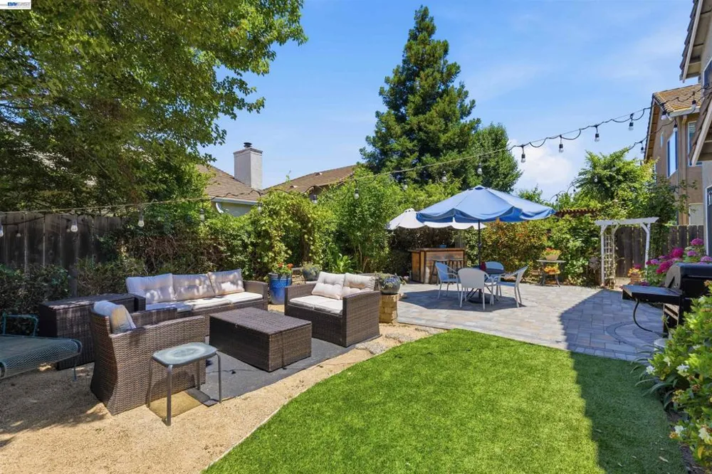 2627 Tejon St Lodi, CA 95242