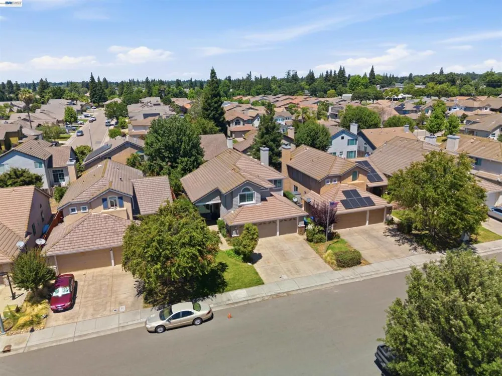 2627 Tejon St Lodi, CA 95242