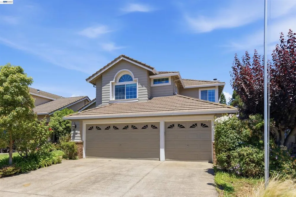2627 Tejon St Lodi, CA 95242