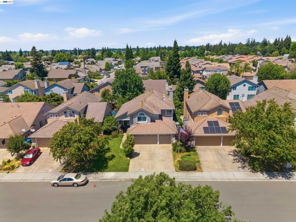 2627 Tejon St Lodi, CA 95242