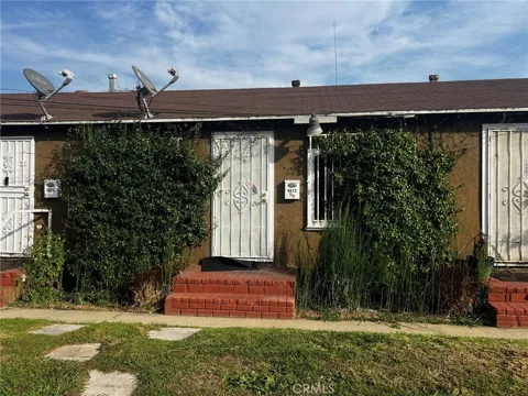 4612 W 111th