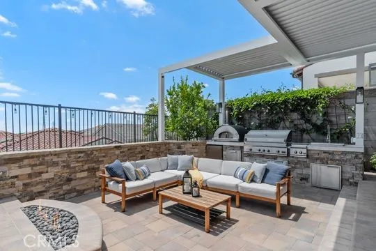 1708 Sonora Creek Lake Forest, CA 92610