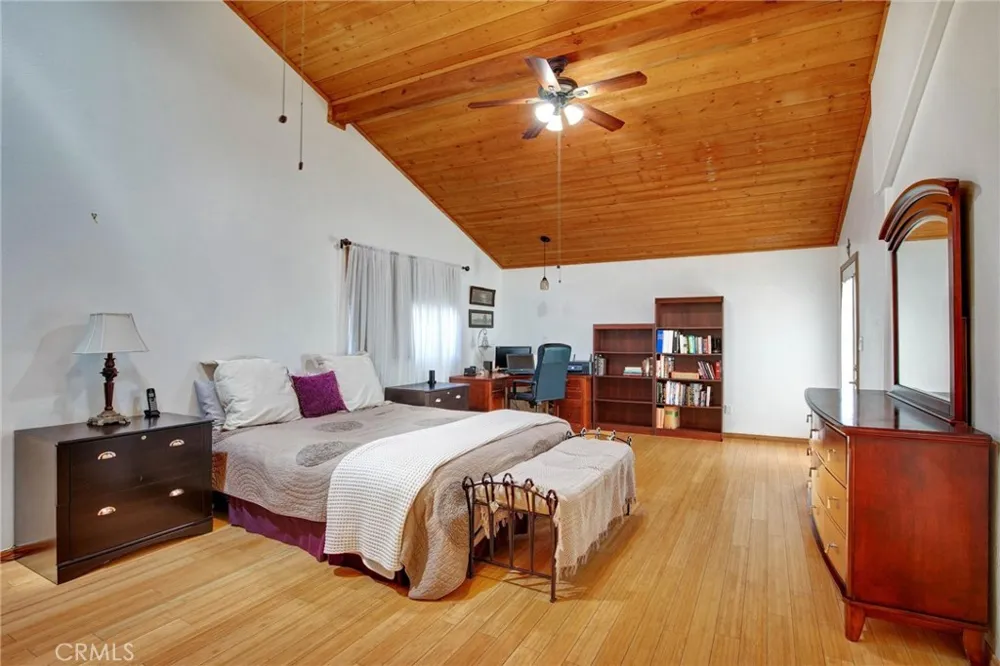 1026 Arnold Way Alpine, CA 91901