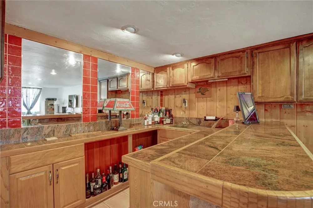 1026 Arnold Way Alpine, CA 91901