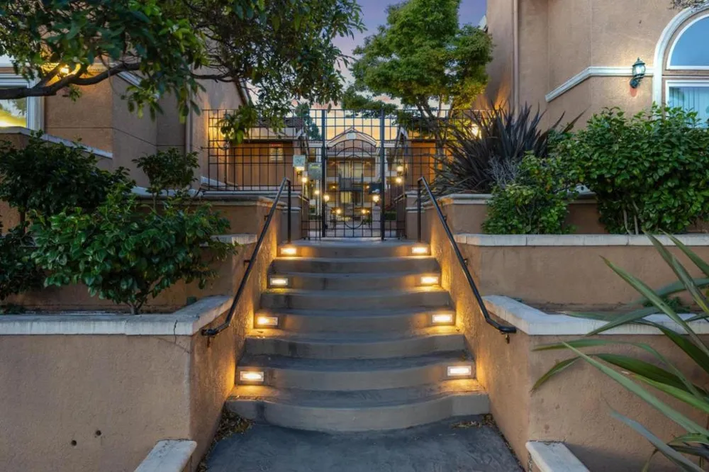 401 S Norfolk Street #123 San Mateo, CA 94401