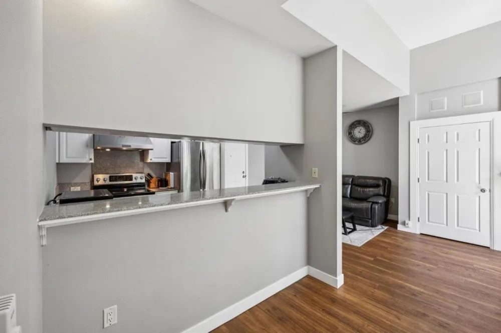 401 S Norfolk Street #123 San Mateo, CA 94401