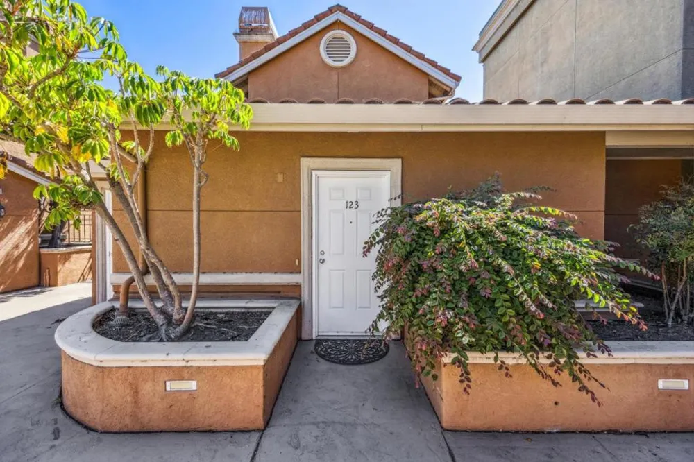 401 S Norfolk Street #123 San Mateo, CA 94401
