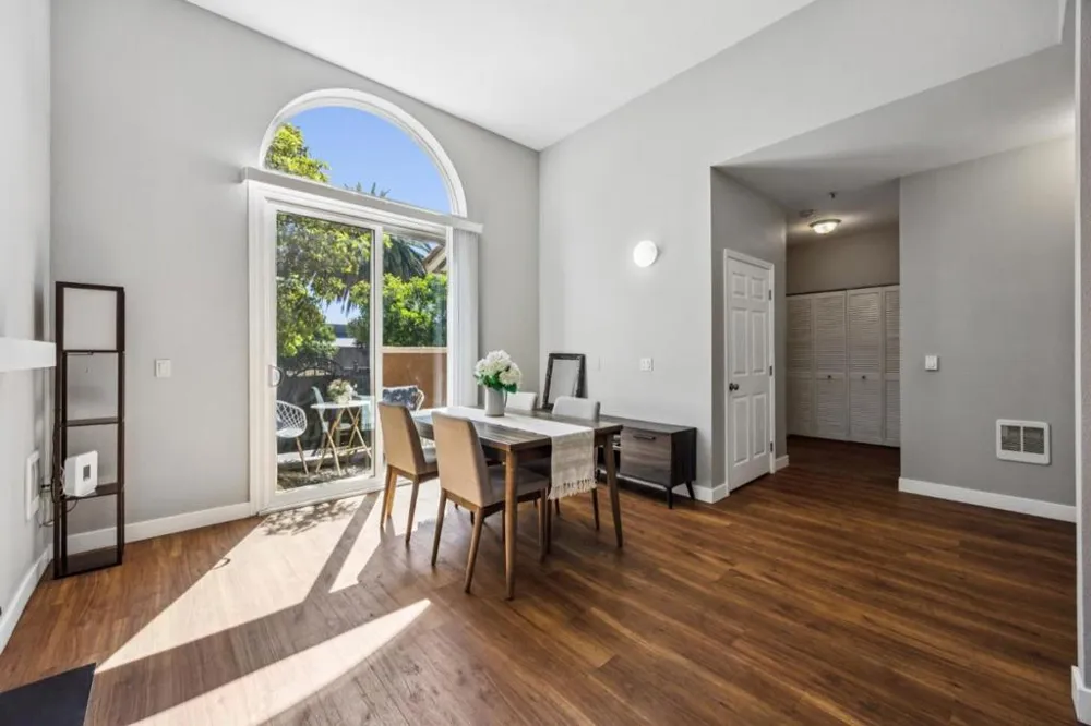401 S Norfolk Street #123 San Mateo, CA 94401