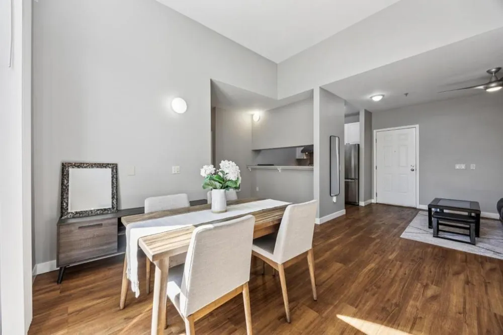 401 S Norfolk Street #123 San Mateo, CA 94401