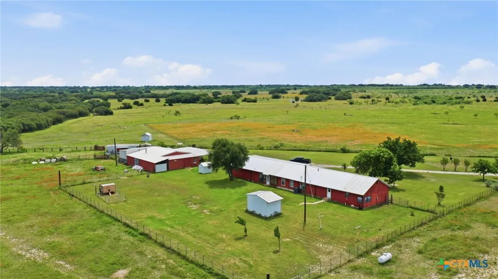 1360 W US Hwy 84 Mullin, TX 76864