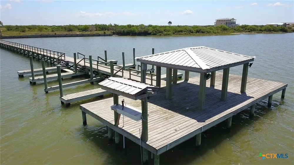 42 Bay Club Drive Seadrift, TX 77983