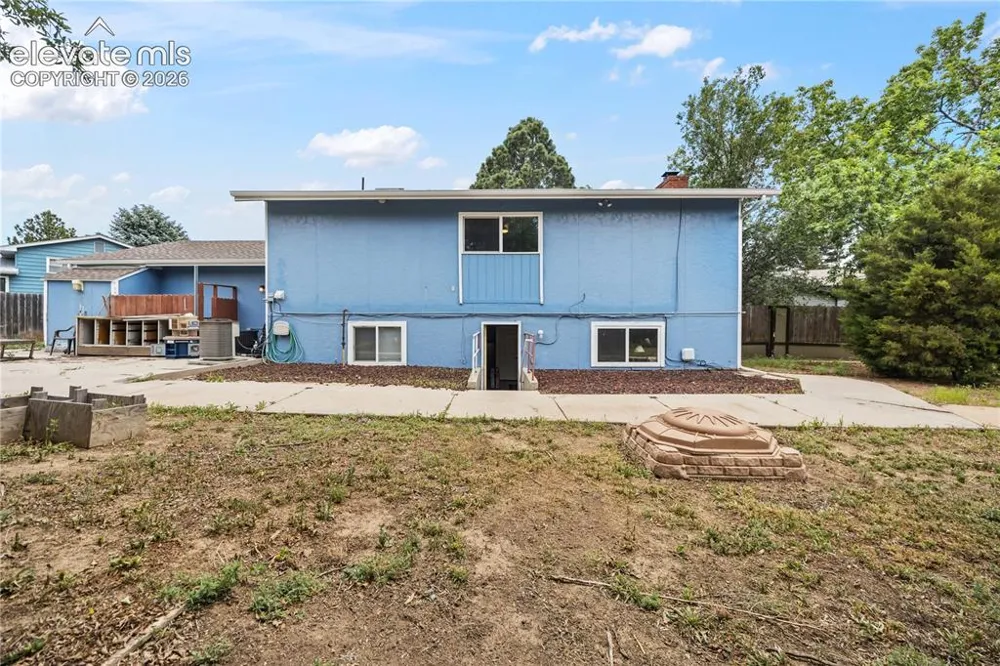 7409 Colonial Drive Fountain, CO 80817