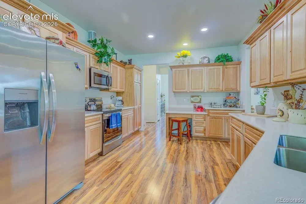 8718 Ponderosa Pine Drive Beulah, CO 81023
