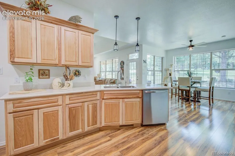 8718 Ponderosa Pine Drive Beulah, CO 81023