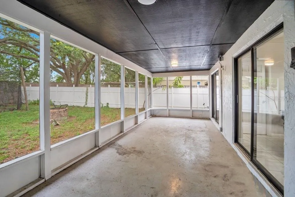 5533 PENTAIL CIRCLE Tampa, FL 33625