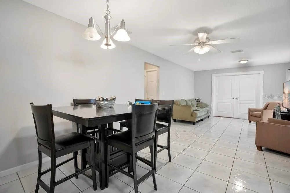 5533 PENTAIL CIRCLE Tampa, FL 33625