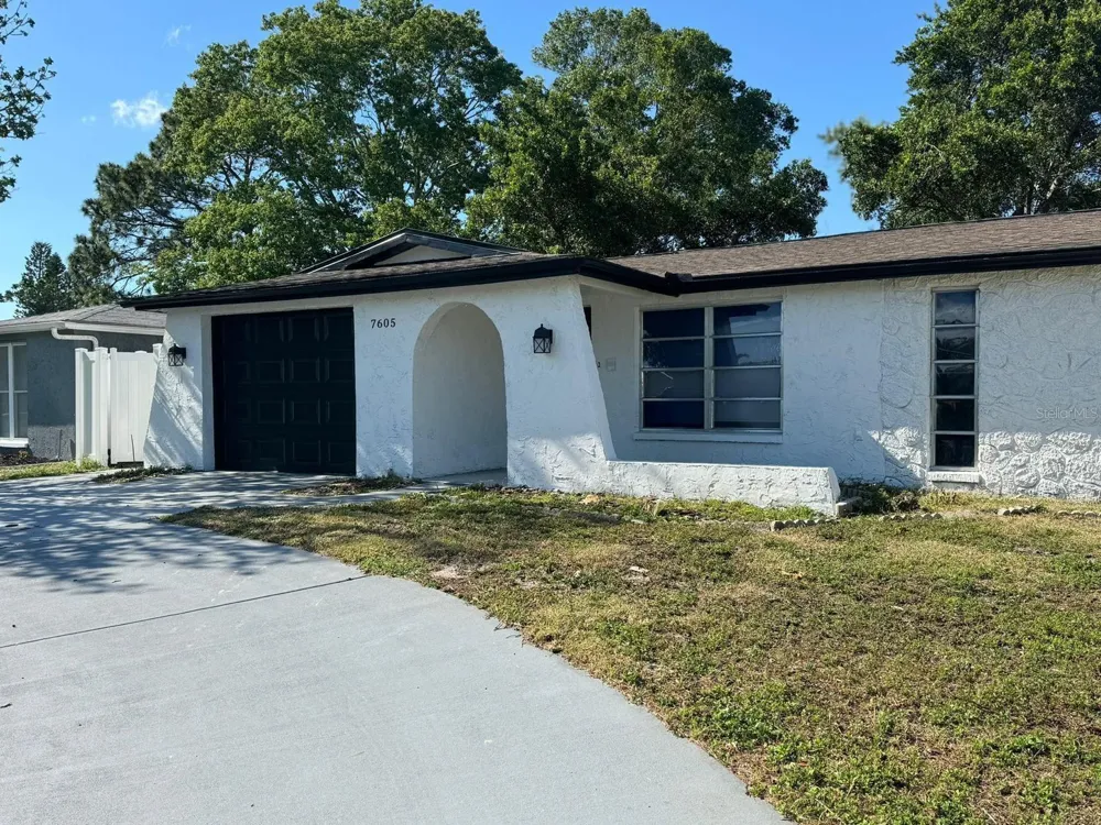 7605 EMBASSY BOULEVARD Port Richey, FL 34668