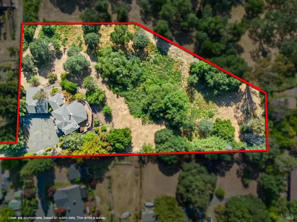7361 Hidden Lake Road Forestville, CA 95436